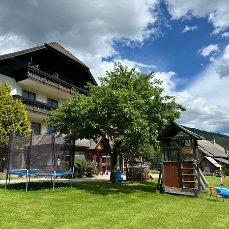 Hansalgut 아파트 *