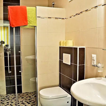 Hansalgut Apartment *